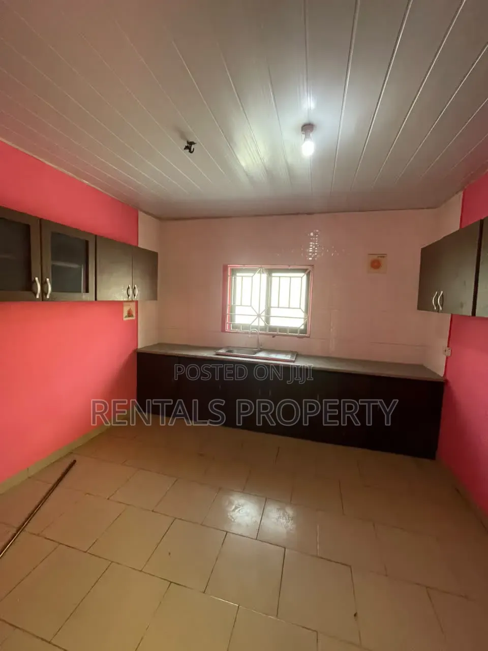 1bdrm Duplex in Wa West District for rent