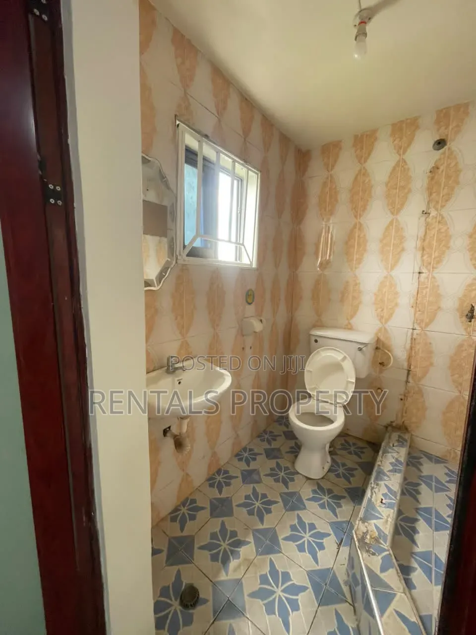 1bdrm Duplex in Wa West District for rent