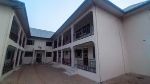 1bdrm Apartment in Amrahia for rent