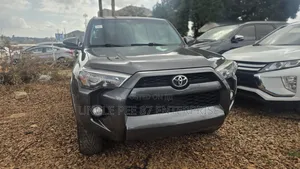 Toyota 4-Runner 2019 Black