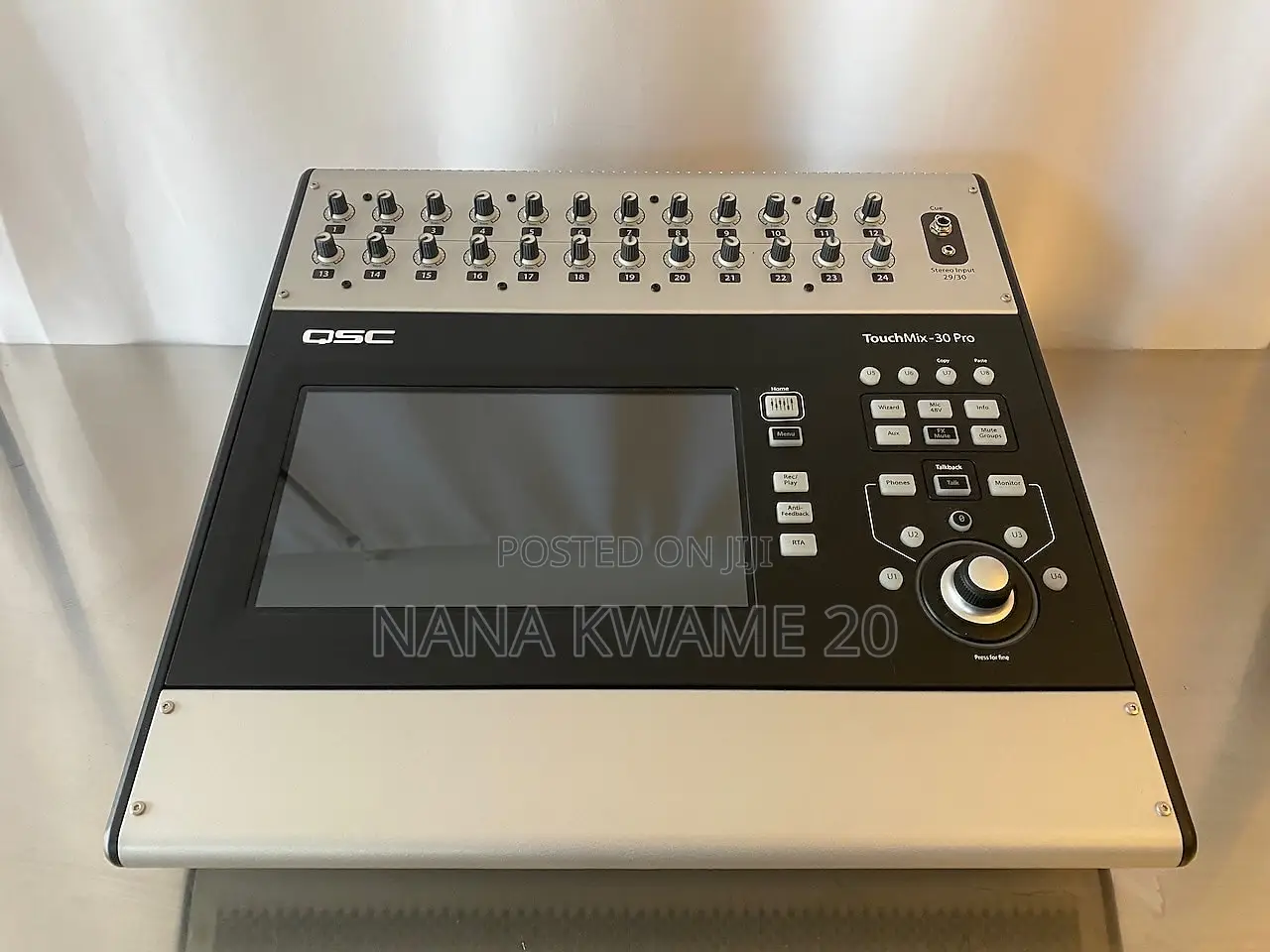 QSC Touchmix 30pro