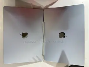New Laptop Apple MacBook Air 2025 M4 16GB Apple M4 SSHD+SSD 256GB