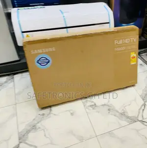 Get Excellent Samsung 43" Crystal Uhd U8000f Smart Tv (2025)