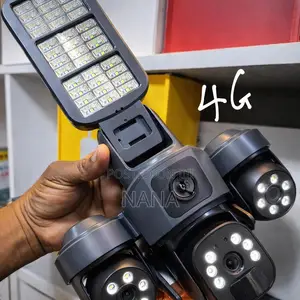4g. 3-Lens Solar-Powered Led Floodlight Security Camera.