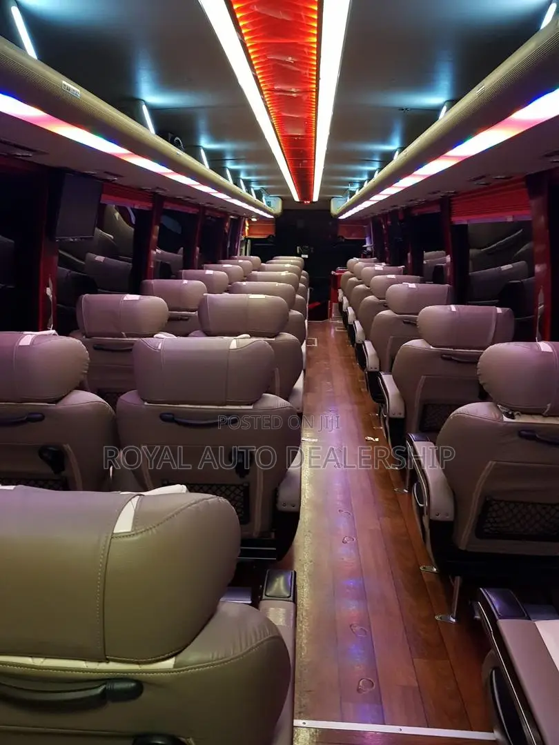 Kia Granbird 2015 Red