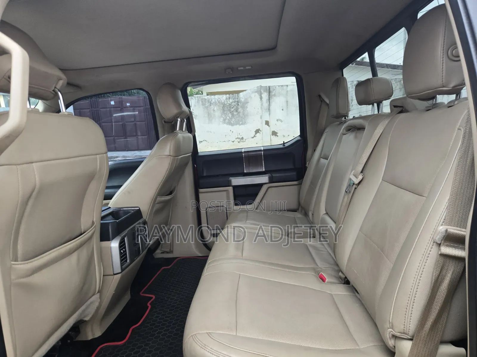 Ford F-150 Lariat 4dr SuperCrew 5.5 ft. SB (2.7L 6cyl Turbo 6A) 2015