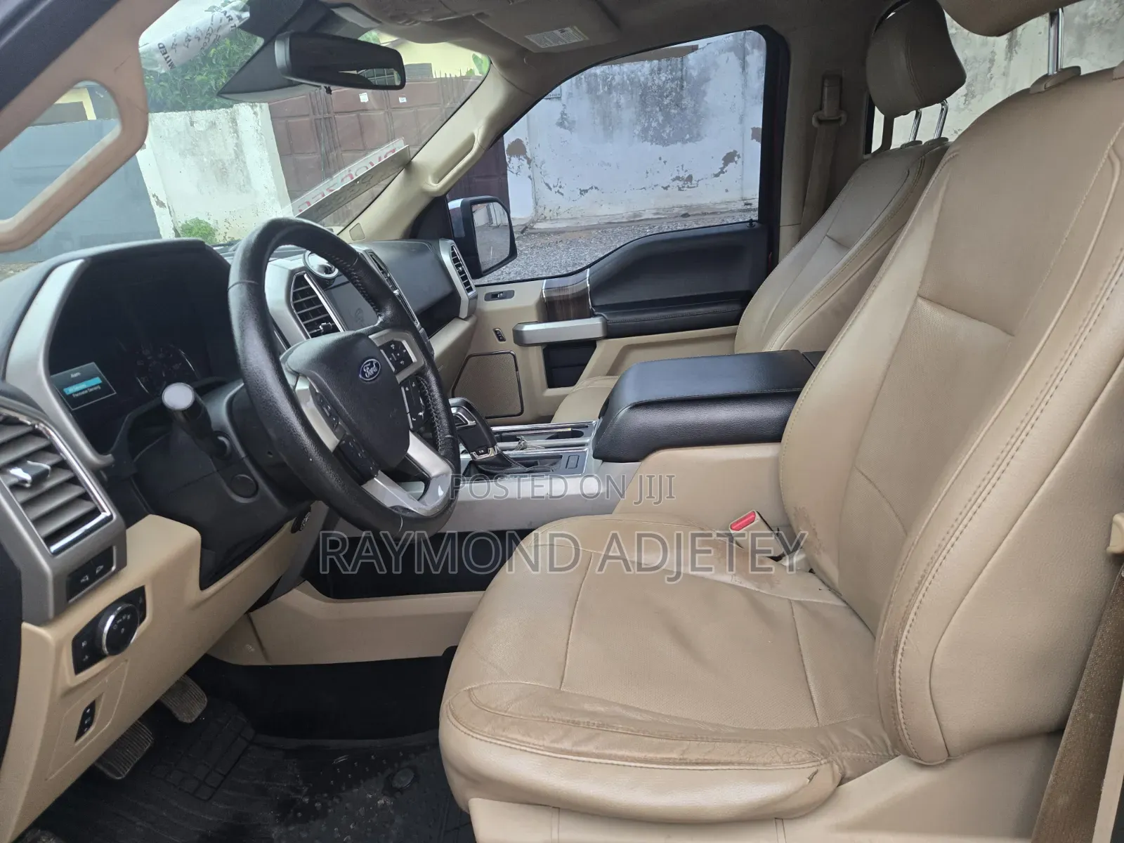 Ford F-150 Lariat 4dr SuperCrew 5.5 ft. SB (2.7L 6cyl Turbo 6A) 2015