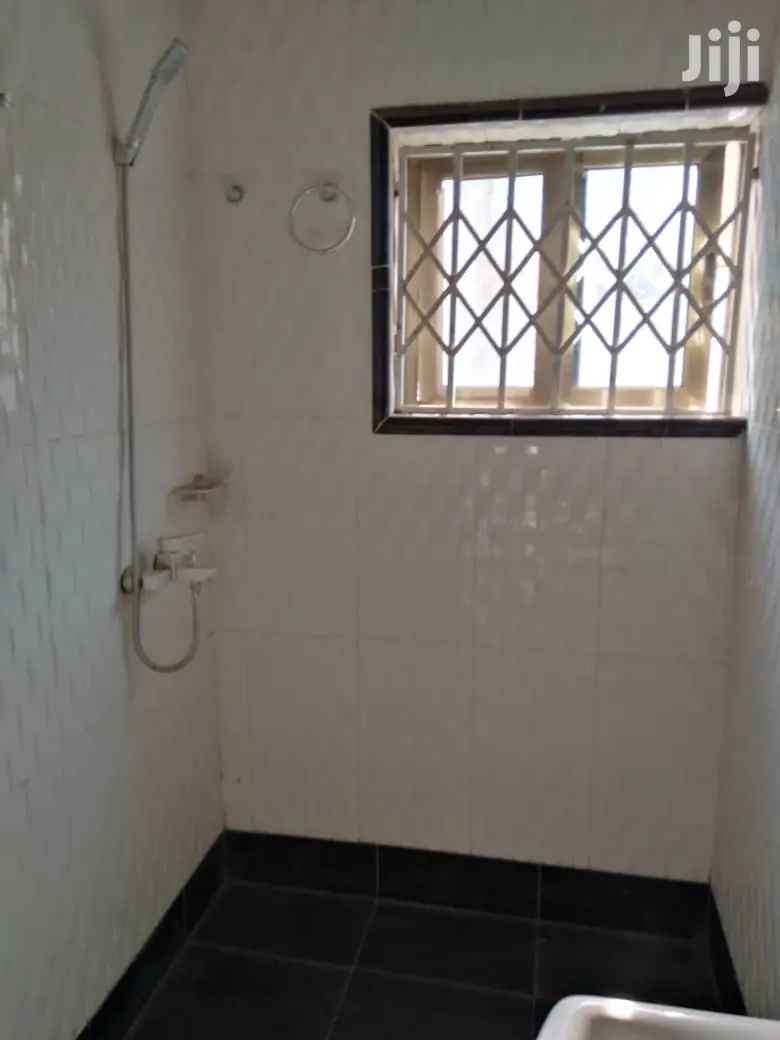 3bdrm Apartment in Ben Properties, Ga East Municipal for rent