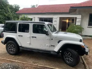 Jeep Wrangler 2025 White