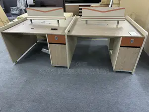 4 Seater Workstation (9k25)
