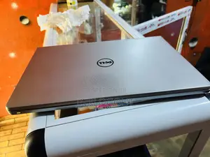 Laptop Dell Inspiron 15 12GB Intel Core i3 HDD+SSD 1T