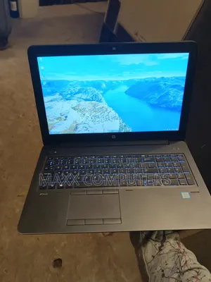 Laptop HP ZBook 15 G4 16GB Intel Core i7 SSD 512GB