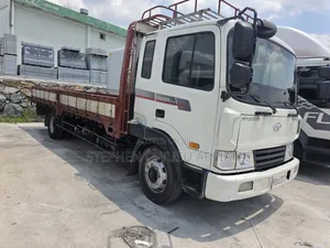 Hyundai 5 Ton 8 Bolt