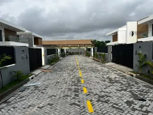 4bdrm House in Ab Richie Properties, Tseaddo for sale