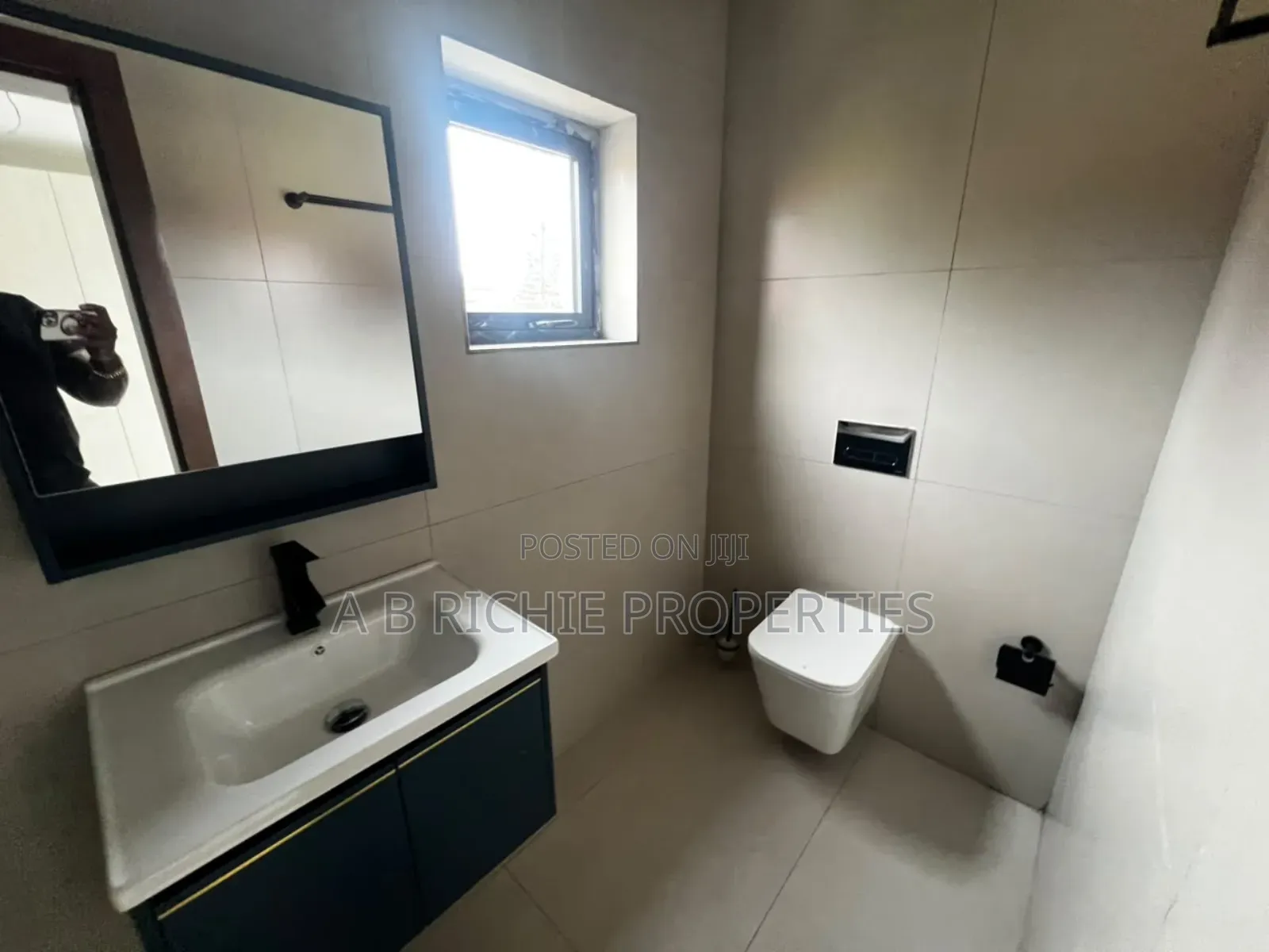 4bdrm House in Ab Richie Properties, Tseaddo for sale