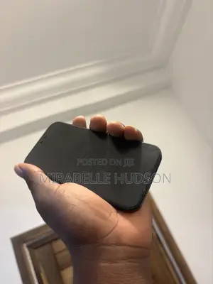 Apple iPhone 15 128 GB Black