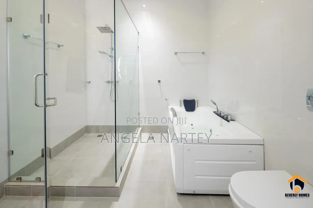 4bdrm House in Spintex, Accra Metropolitan for sale