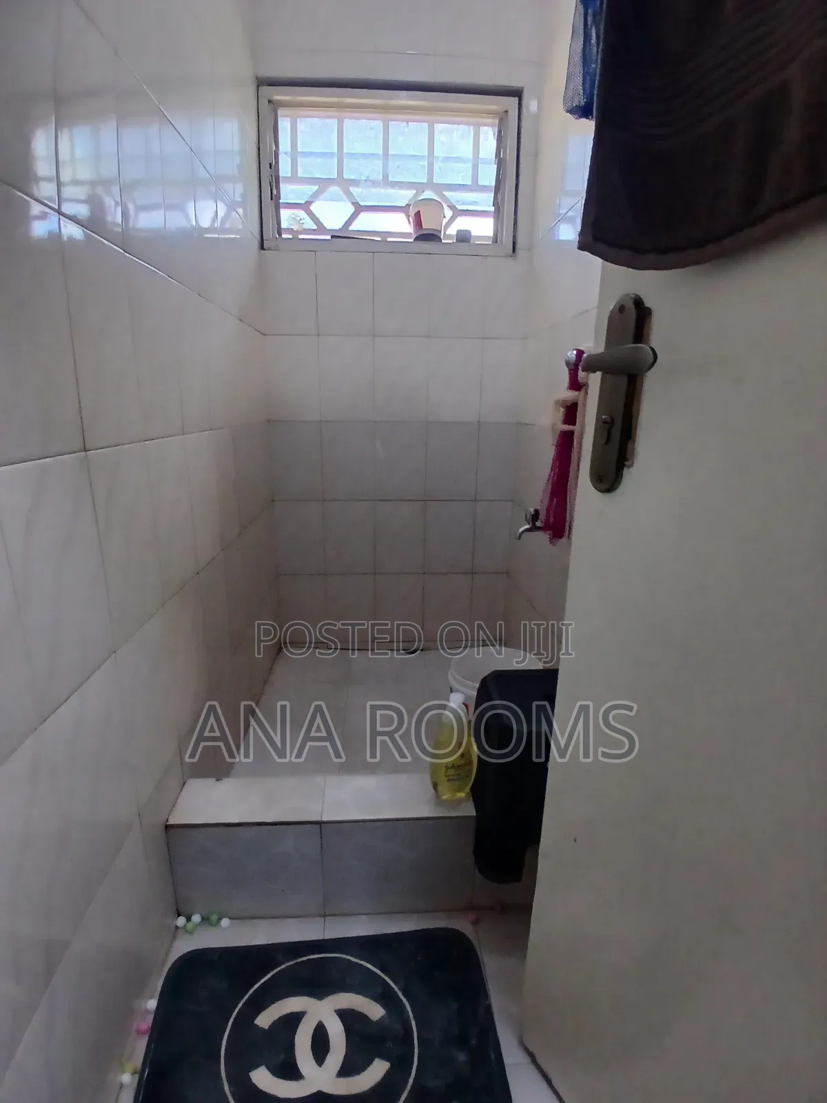 2bdrm House in Community 9, Tema Metropolitan for sale