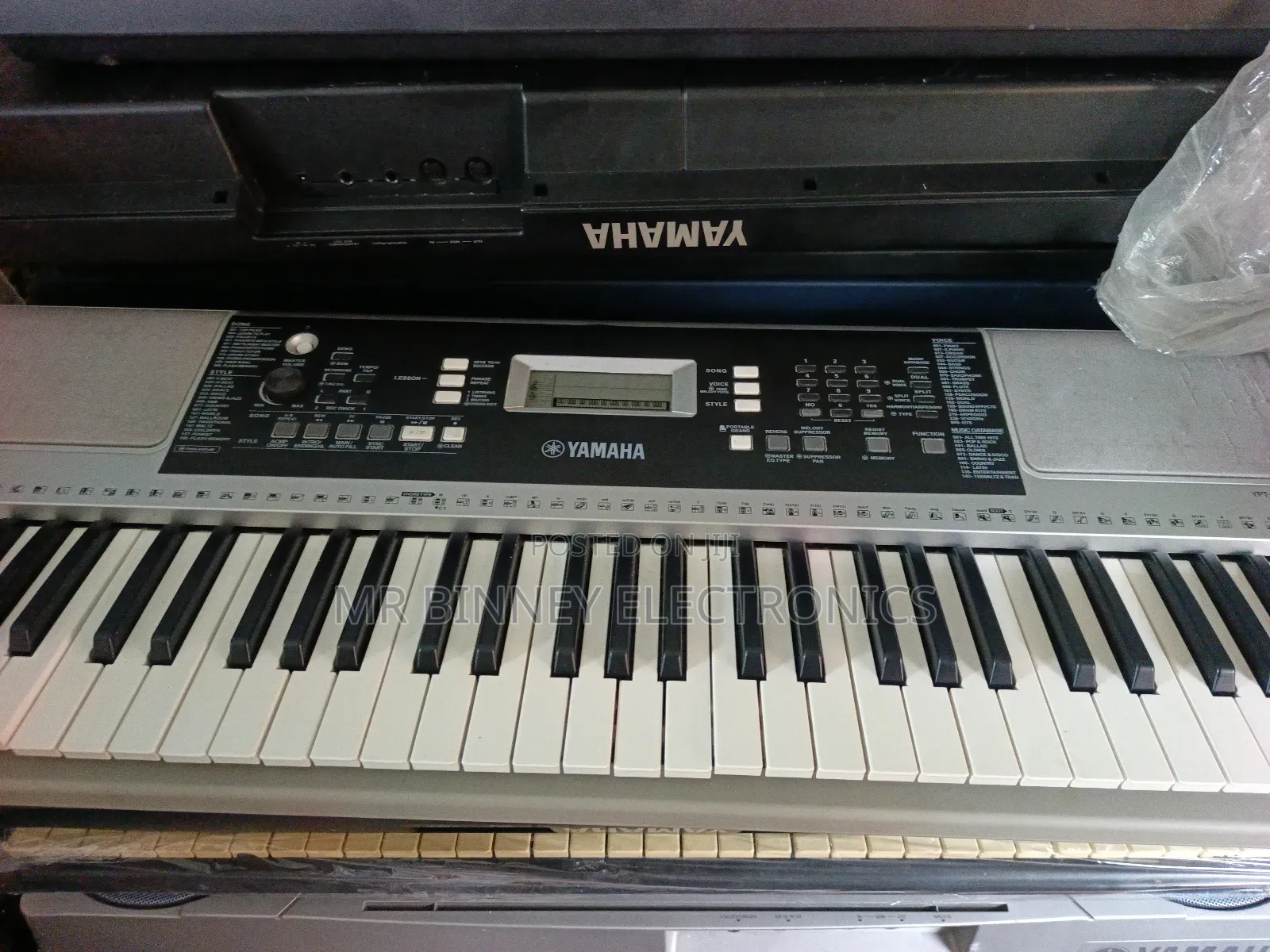 Yamaha Ypt-360