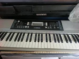 Yamaha Ypt-360