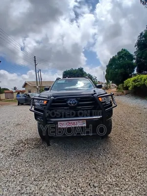 Toyota Tacoma TRD Off Road 2018 Black