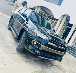 Toyota 4-Runner Limited 2021 Black