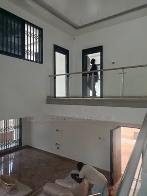 Furnished 5bdrm House in Ridge Kumasi for sale