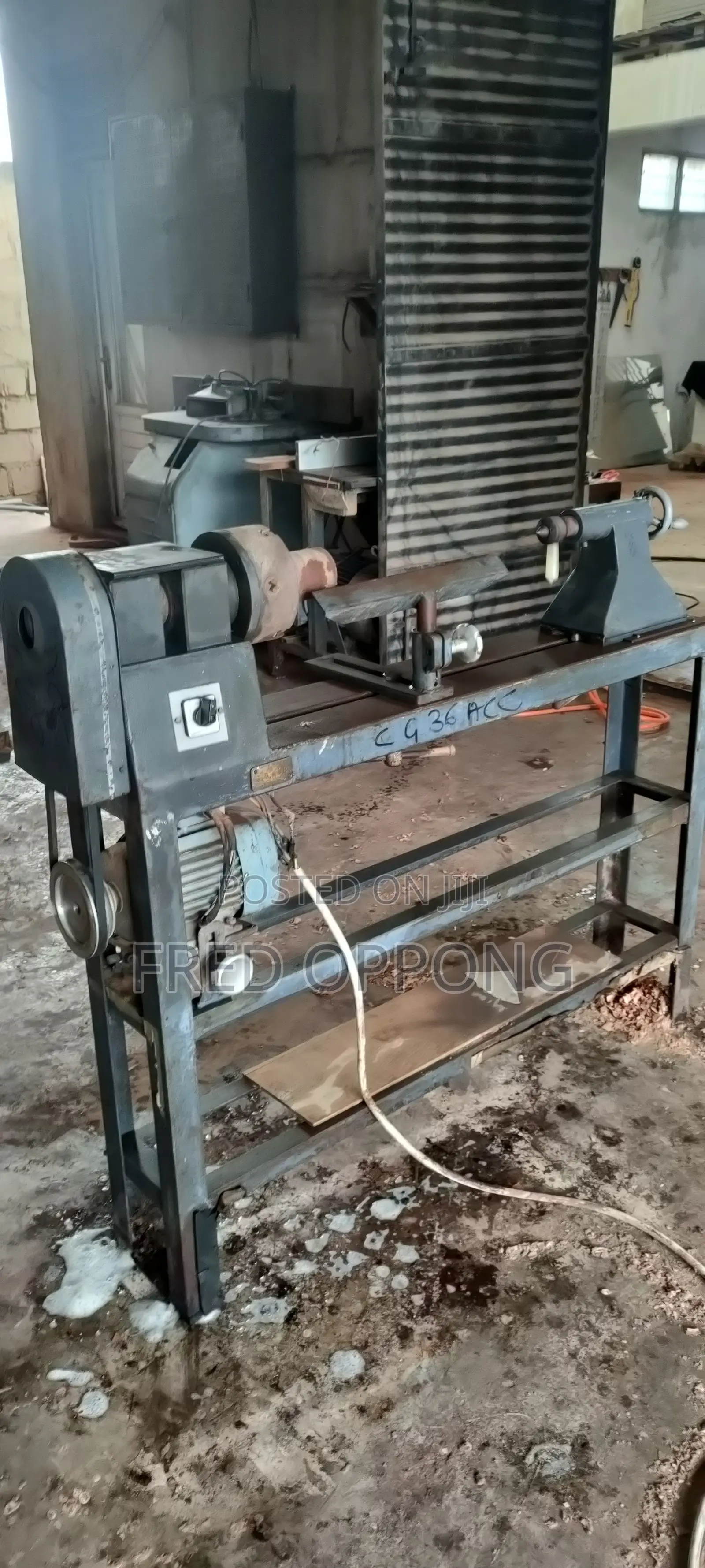 Wood Lathe Machine