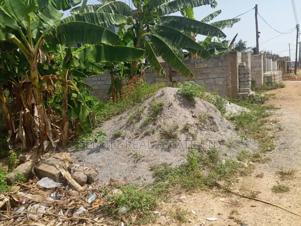 Half Plot of Land at Ayawaso for Sale