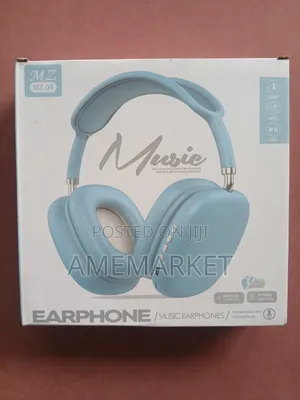 Wireless Bluetooth Over-Ear Headphones With Built-in Microphone