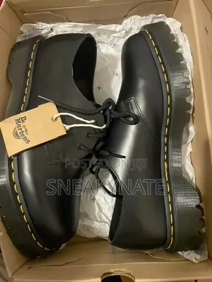 Dr. Martens Men’S Classic Shoes