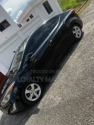Hyundai Elantra Limited Sedan FWD (1.8L 4cyl 6A) 2016 Black