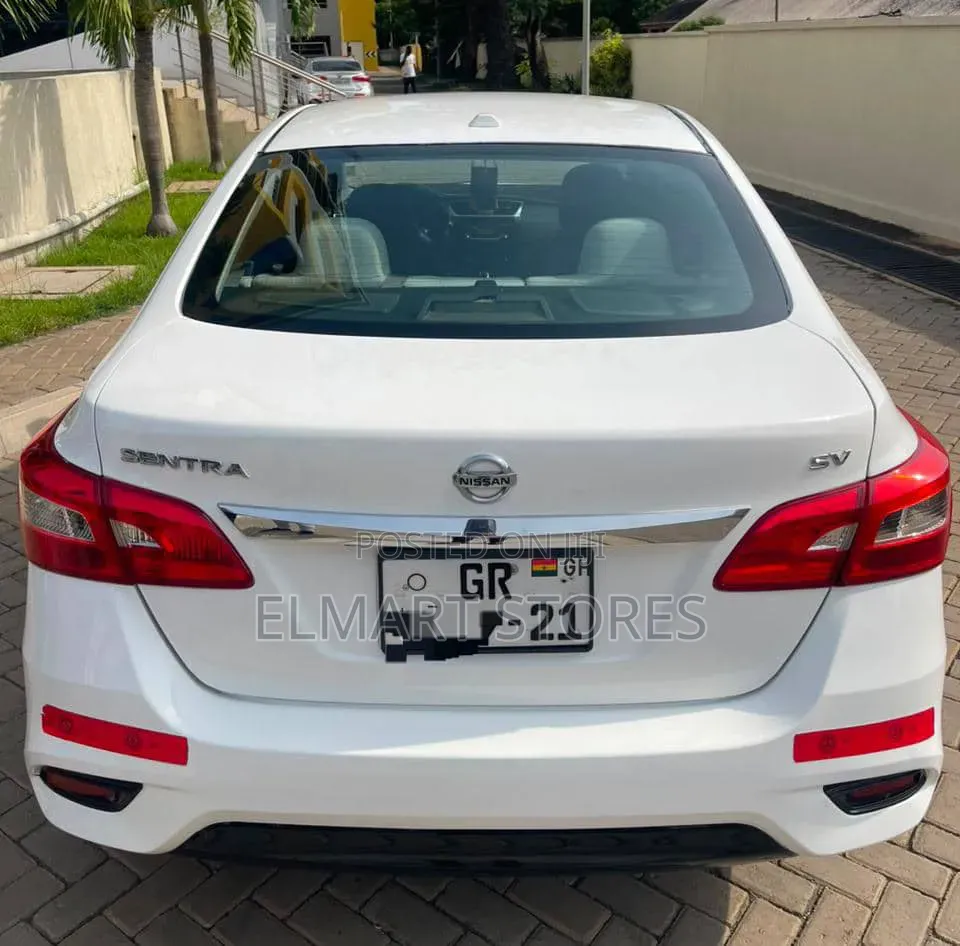 Nissan Sentra 2020 White
