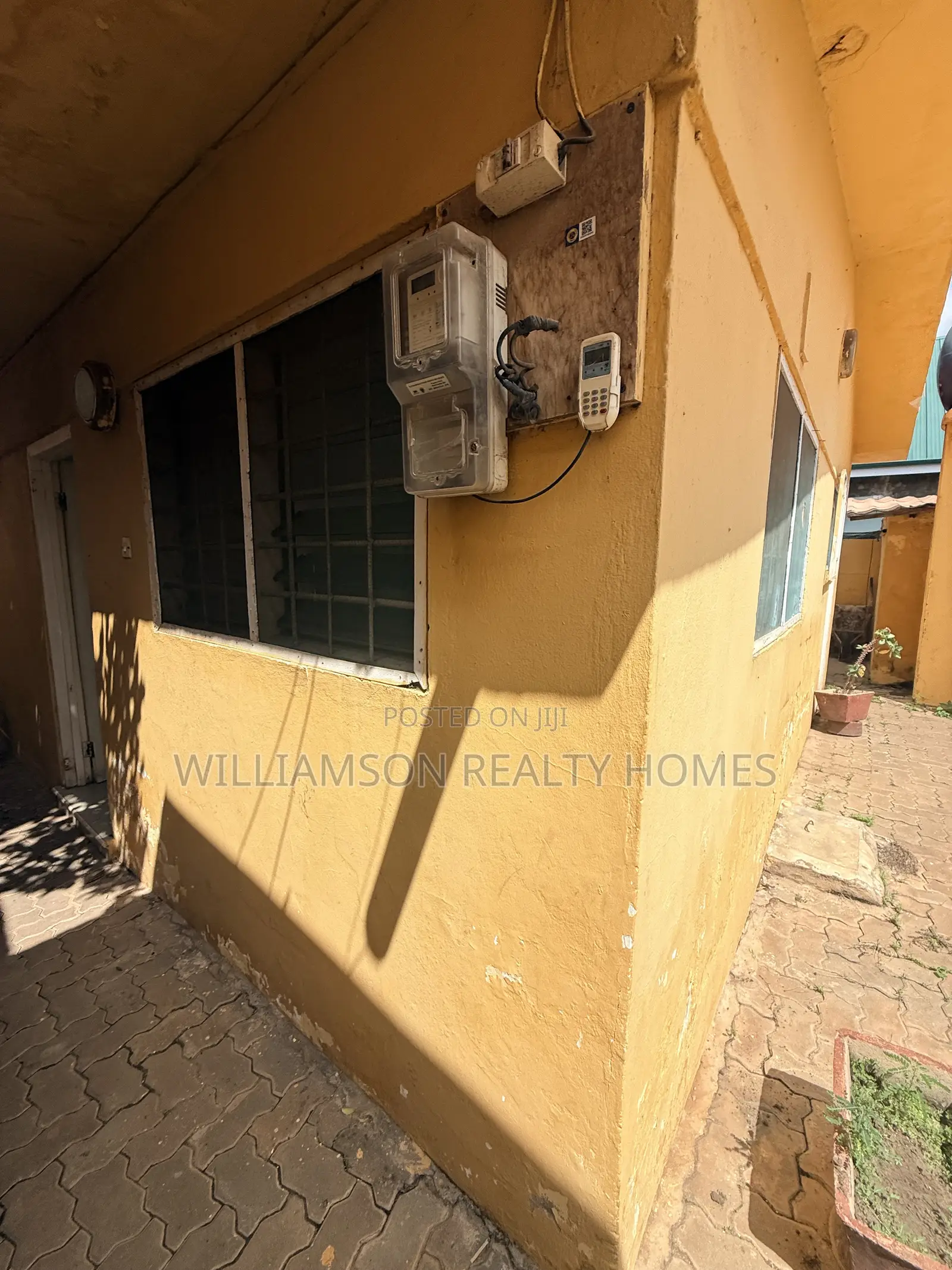 1bdrm Apartment in Baatsonaa Total Area, Spintex for rent