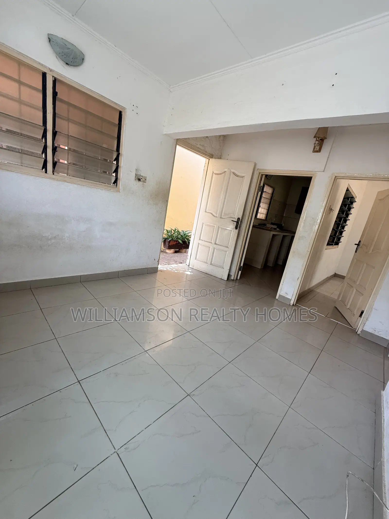 1bdrm Apartment in Baatsonaa Total Area, Spintex for rent