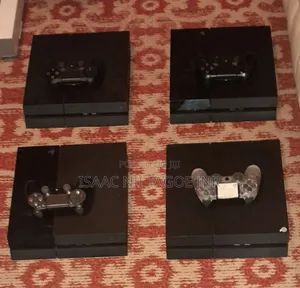 Ps4 With 2 Controller Plus 5 Games,Peace.