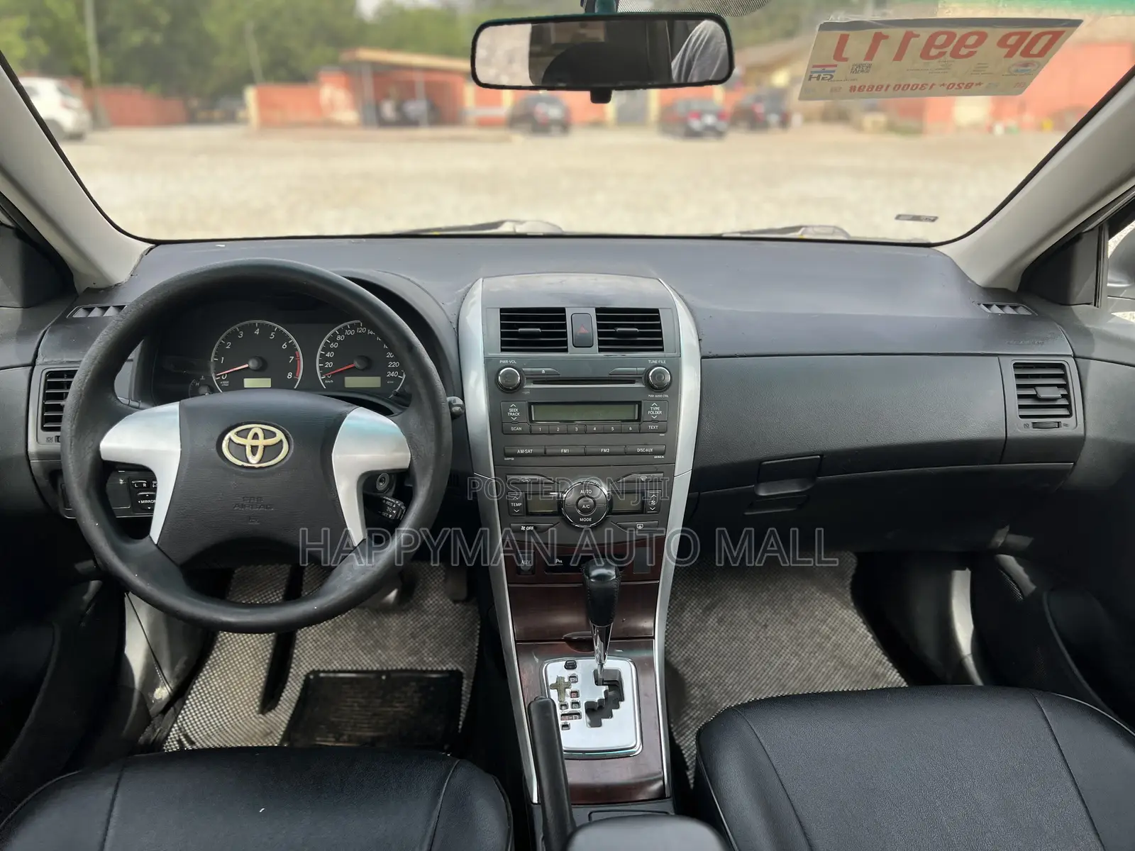 Toyota Corolla LE 4dr Sedan (1.8L 4cyl 4A) 2012 Silver