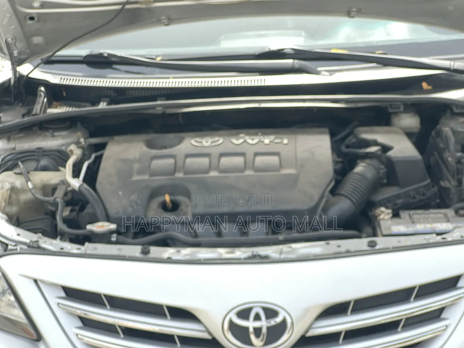 Toyota Corolla LE 4dr Sedan (1.8L 4cyl 4A) 2012 Silver