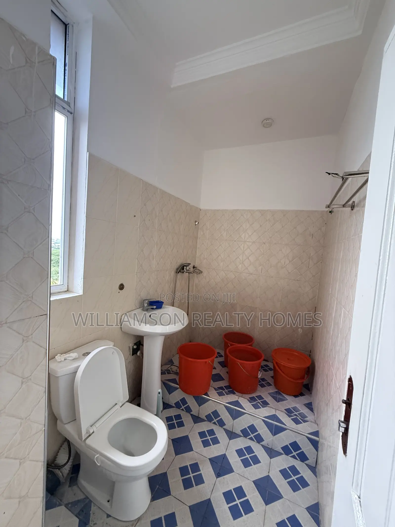 1bdrm Apartment in Spintex Main Road for rent