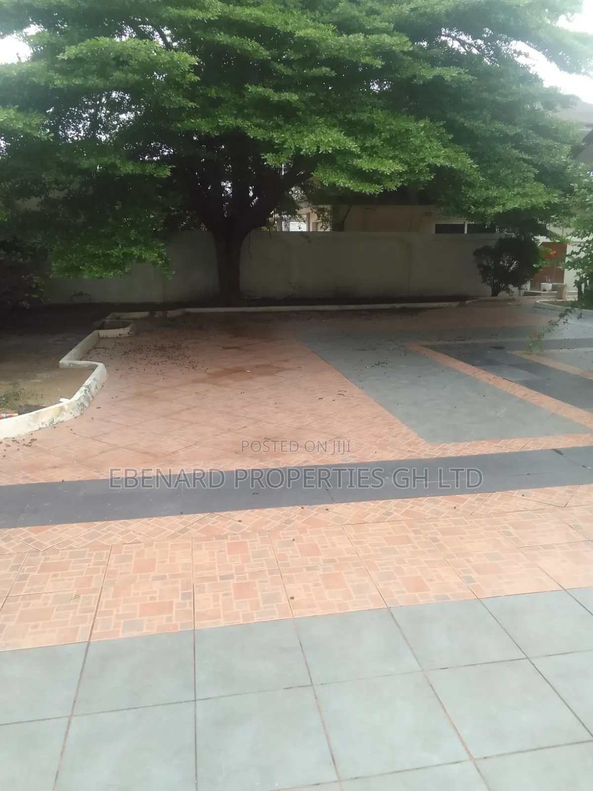 5bdrm House in Ebenard Properties, Lashibi for rent