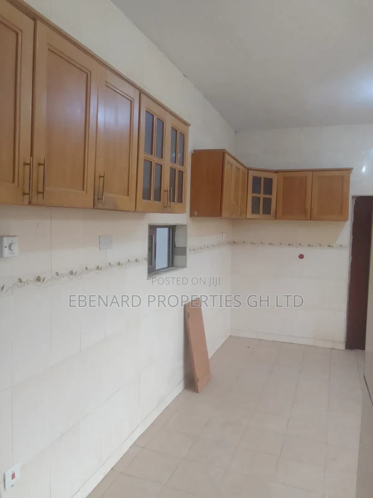 5bdrm House in Ebenard Properties, Lashibi for rent