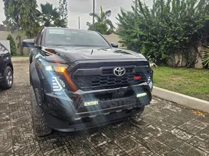 Toyota Tacoma 2025 Black