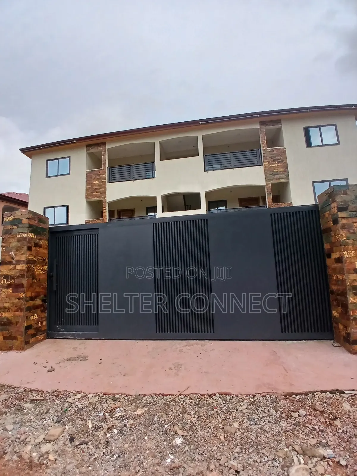 Mini Flat in Adenta, SSNIT Flats for rent