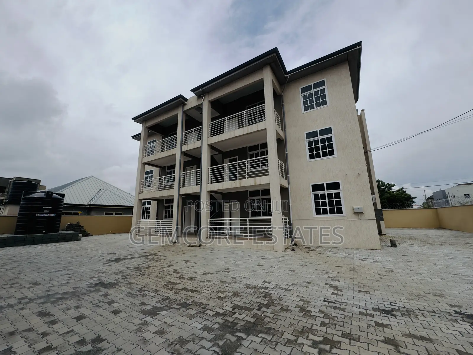 2bdrm Apartment in East Legon Hills, Ashaley Botwe for rent