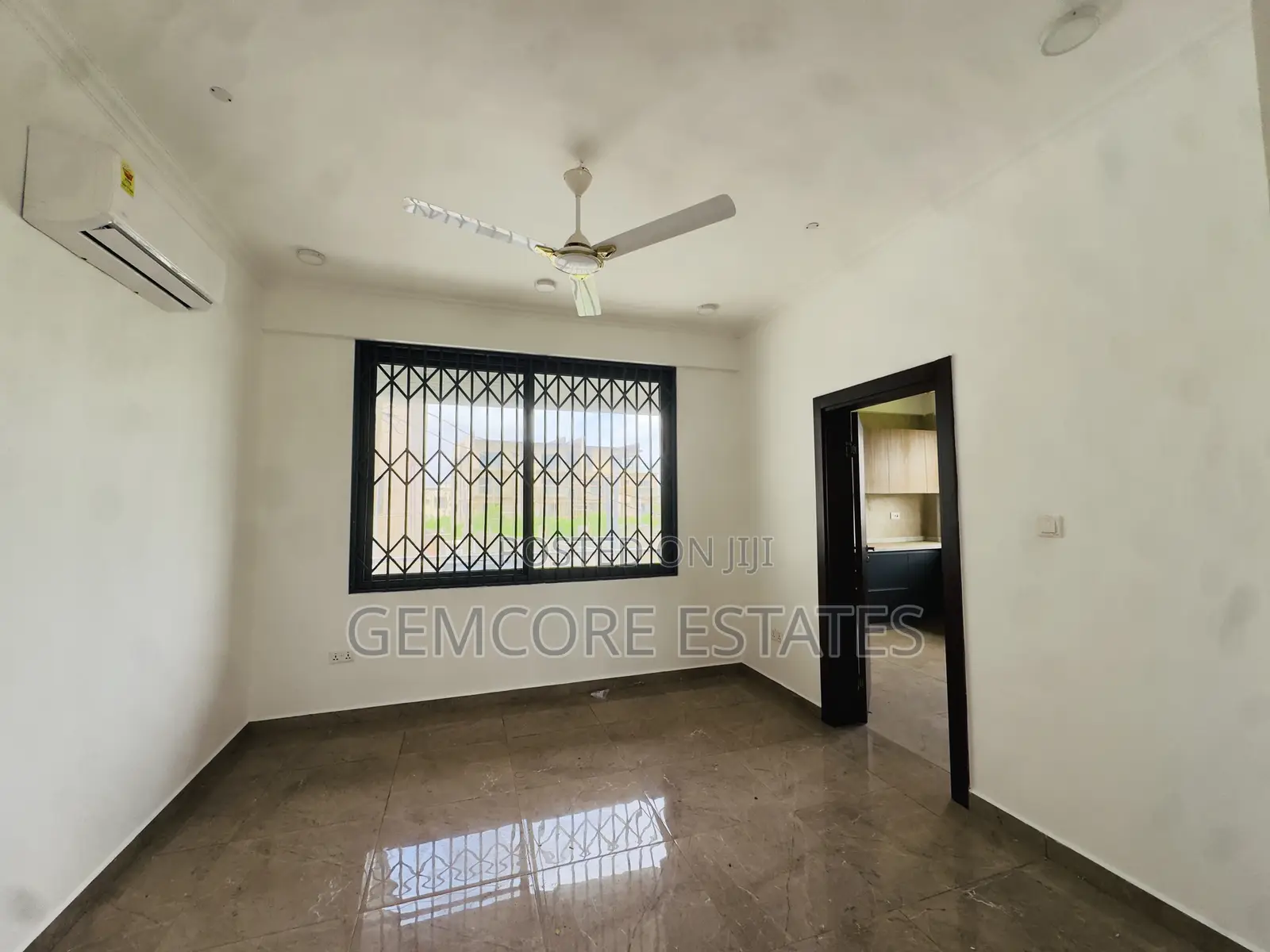 3bdrm Apartment in Dvla, Haatso for rent