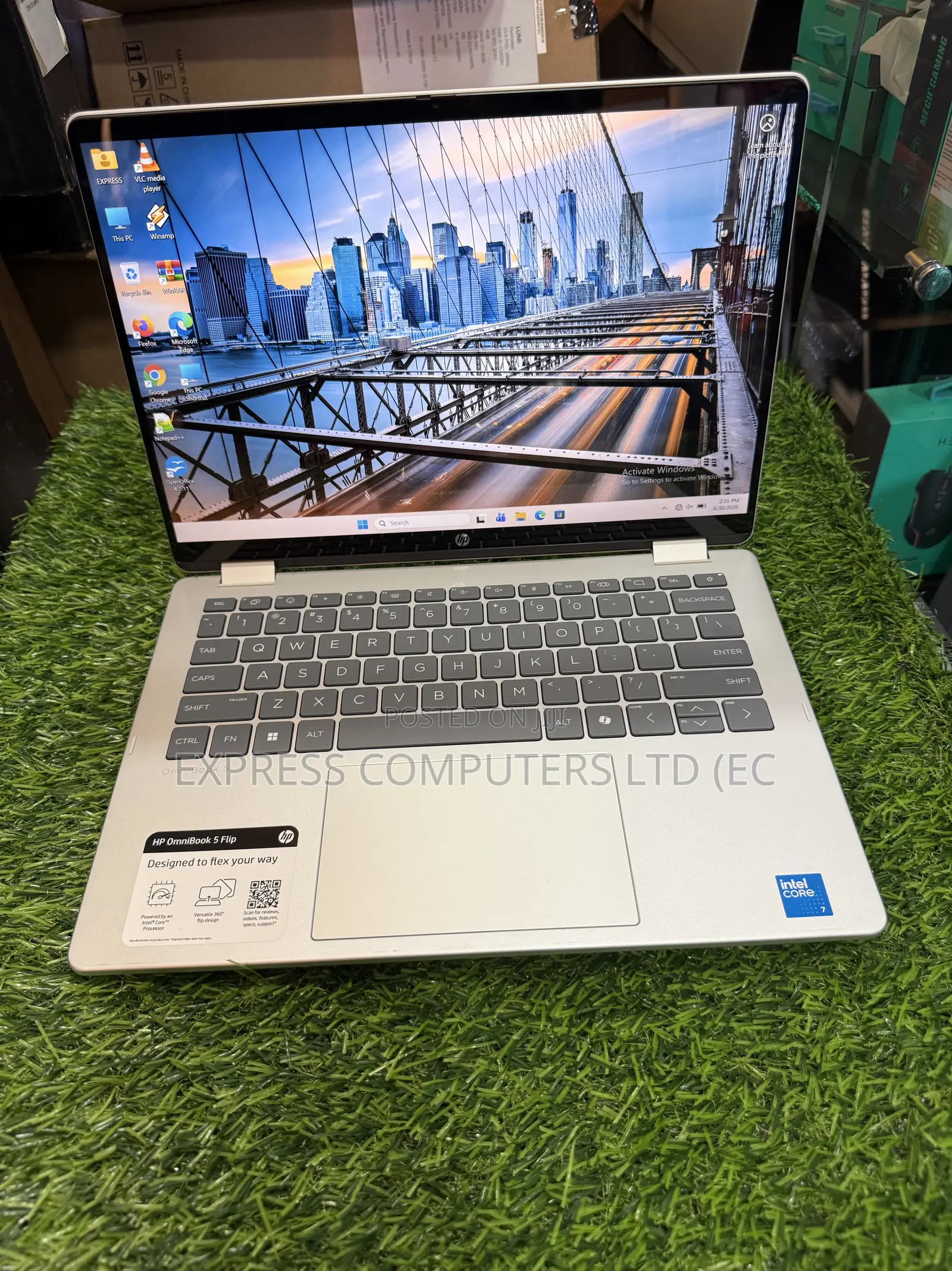 Laptop HP OmniBook 5 Flip 14-fp0023dx 16GB Intel Core Ultra 7 SSD 512GB