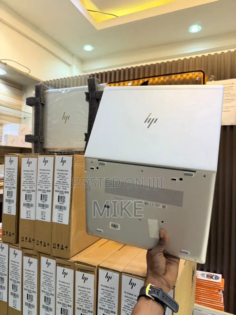 New Laptop HP EliteBook 745 G6 8GB AMD Ryzen 5 SSD 256GB