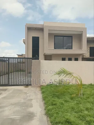 4bdrm House in Accra Metropolitan for sale