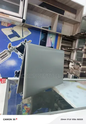 Laptop Lenovo 8GB Intel Core i3 HDD 500GB