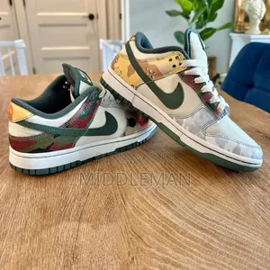 Nike Dunk Low Se Sail "Multi-Camo"